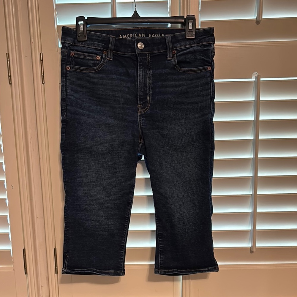 American Eagle Dark Indigo Stretch Cropped Jeans 8 S (short)